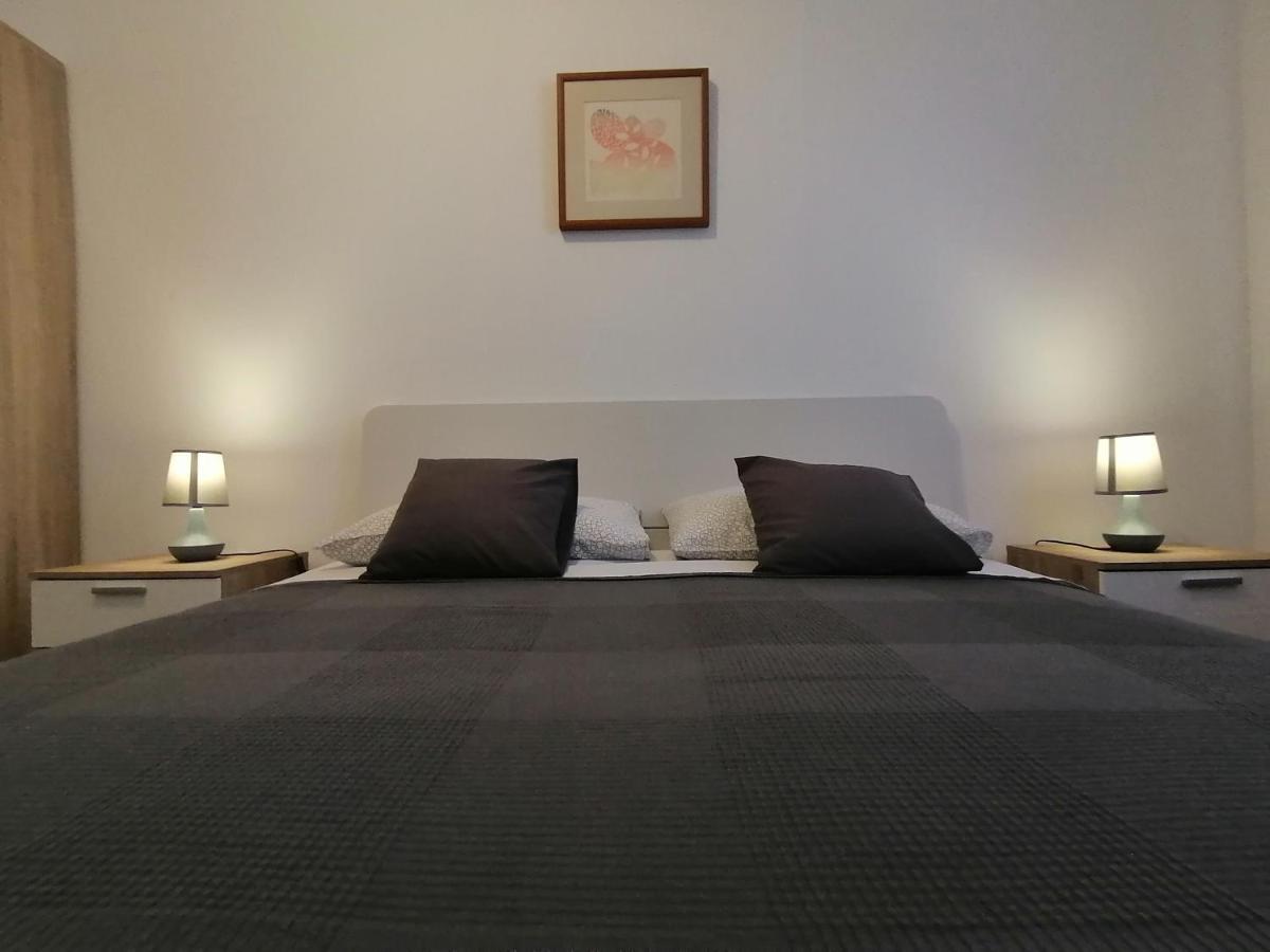 Holiday Apartment Dunja PUY Eksteriør bilde